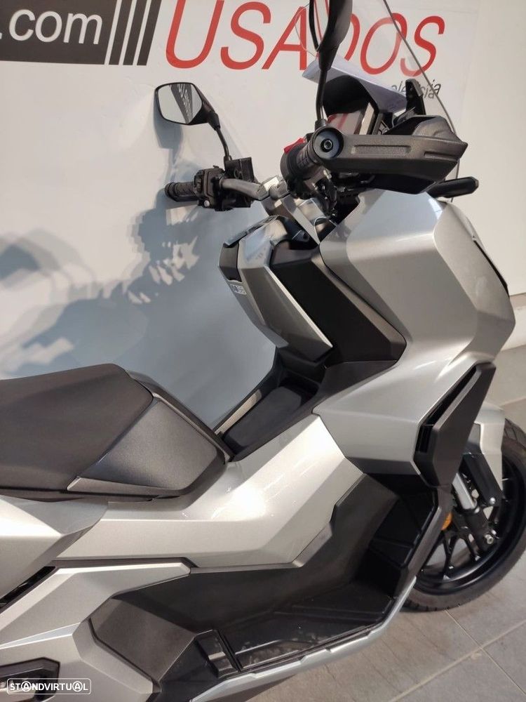 Honda X-ADV 350 - 4