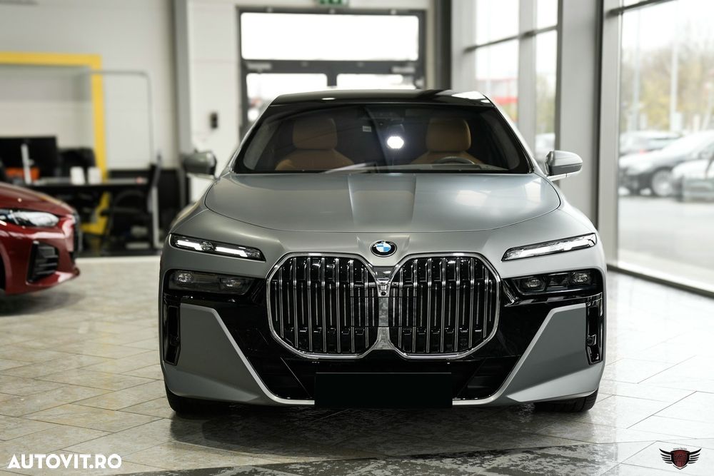 BMW Seria 7 740d xDrive MHEV - 2