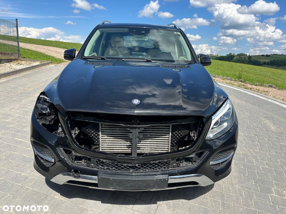 Mercedes-Benz GLE 350 d 4-Matic - 2