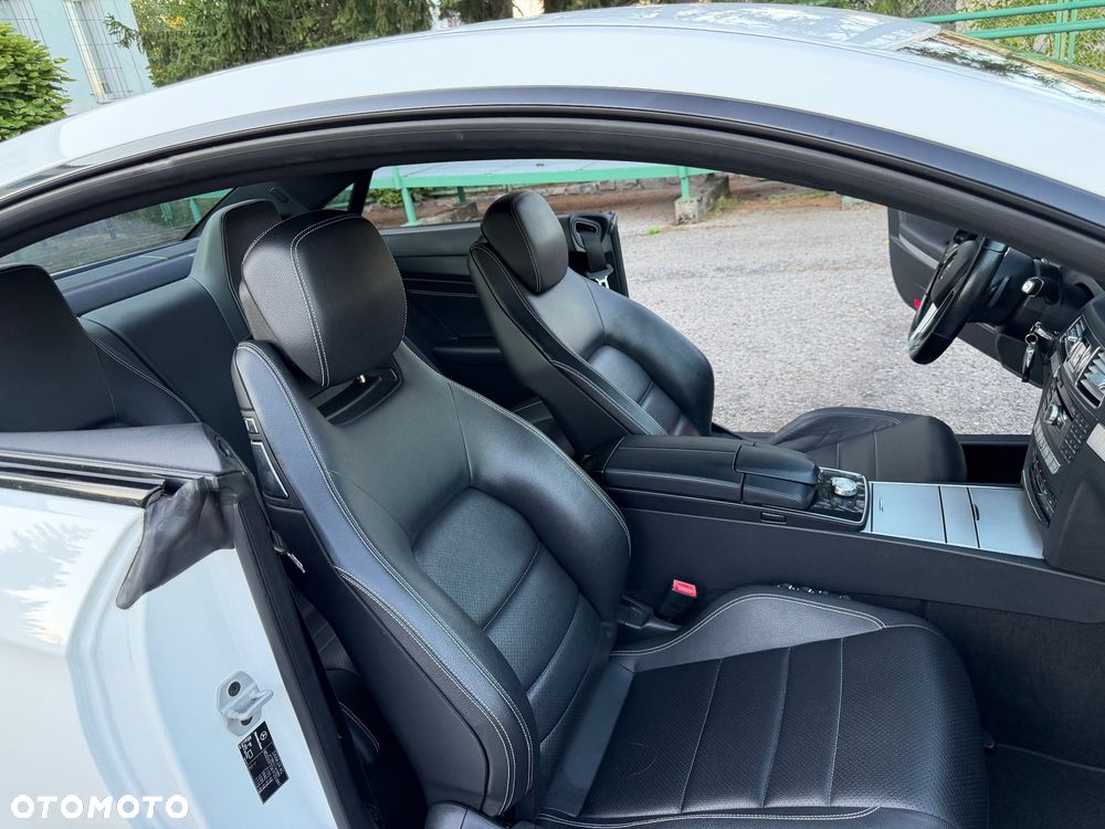 Mercedes-Benz Klasa E 250 7G-TRONIC - 17