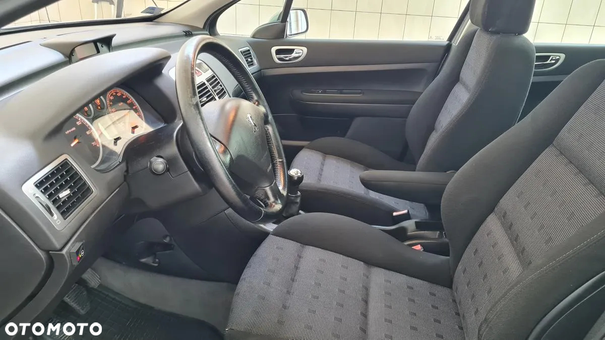Peugeot 307 SW 135 Premium - 9