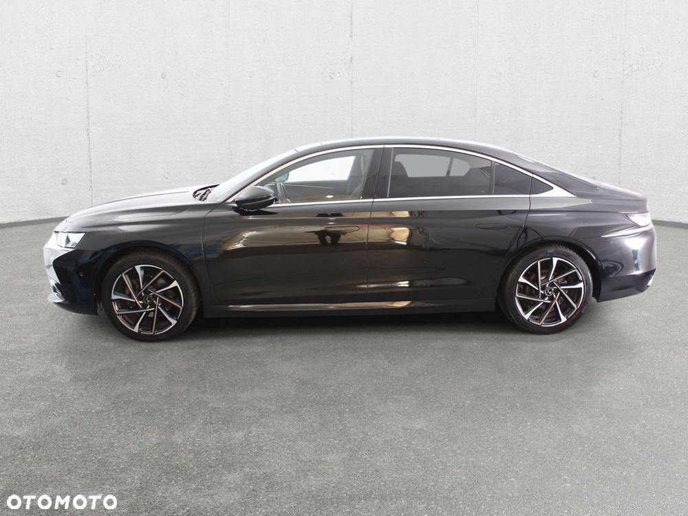 DS Automobiles DS 9 1.6 PureTech Rivoli + - 7