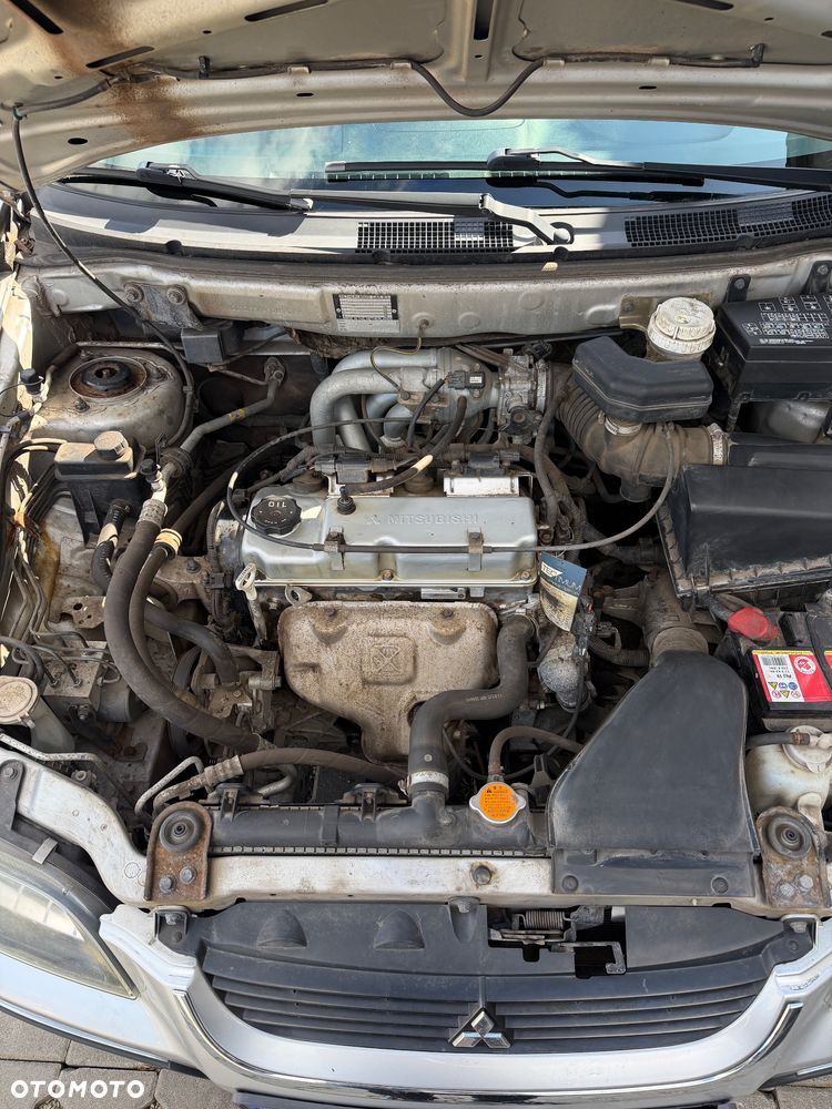 Mitsubishi Space Star 1.8 Intense - 16