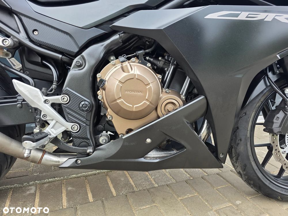 Honda CBR - 25