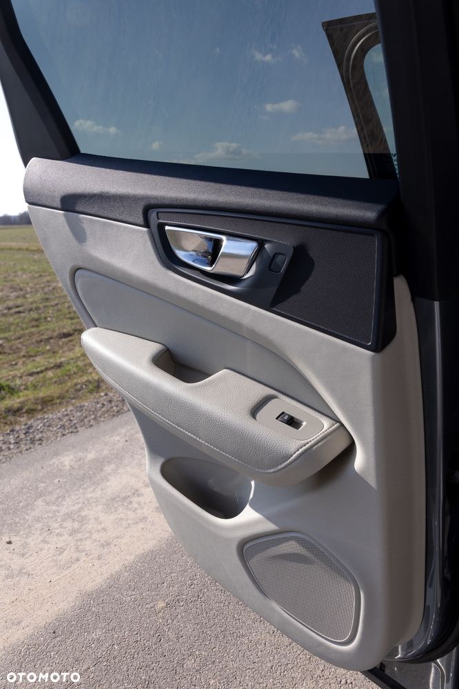 Volvo XC 60 D4 AWD Inscription - 22