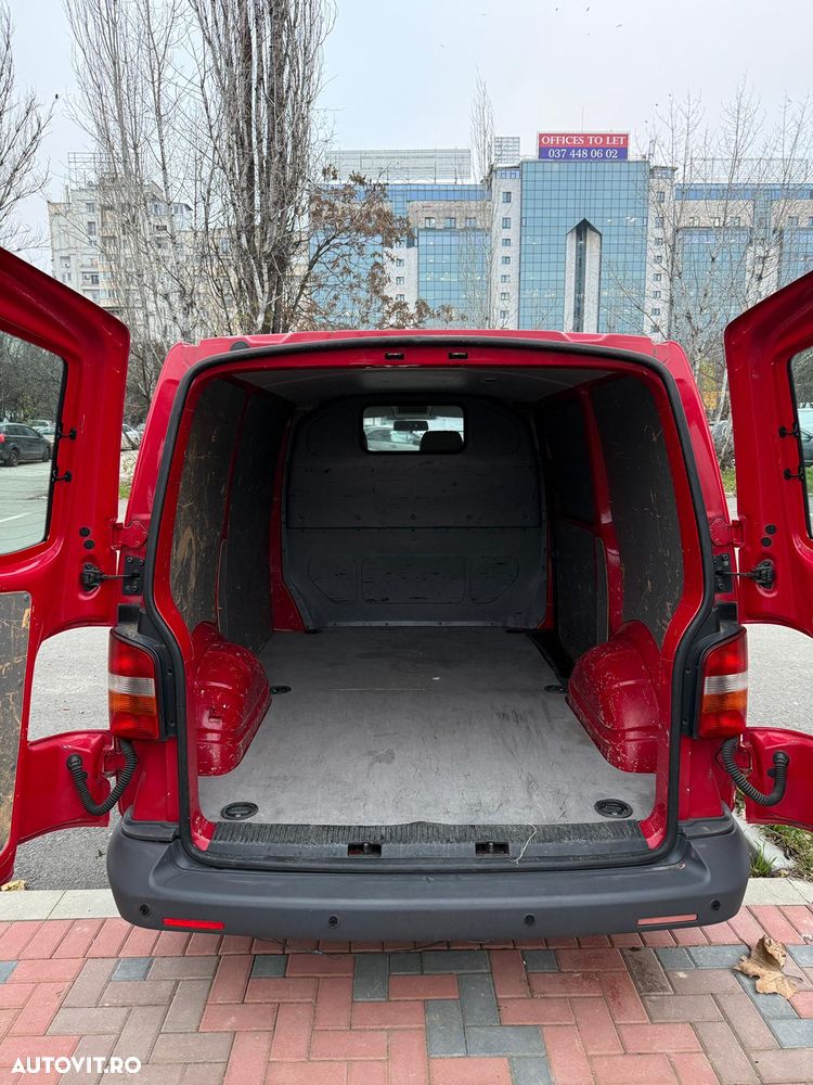 Volkswagen Transporter - 12