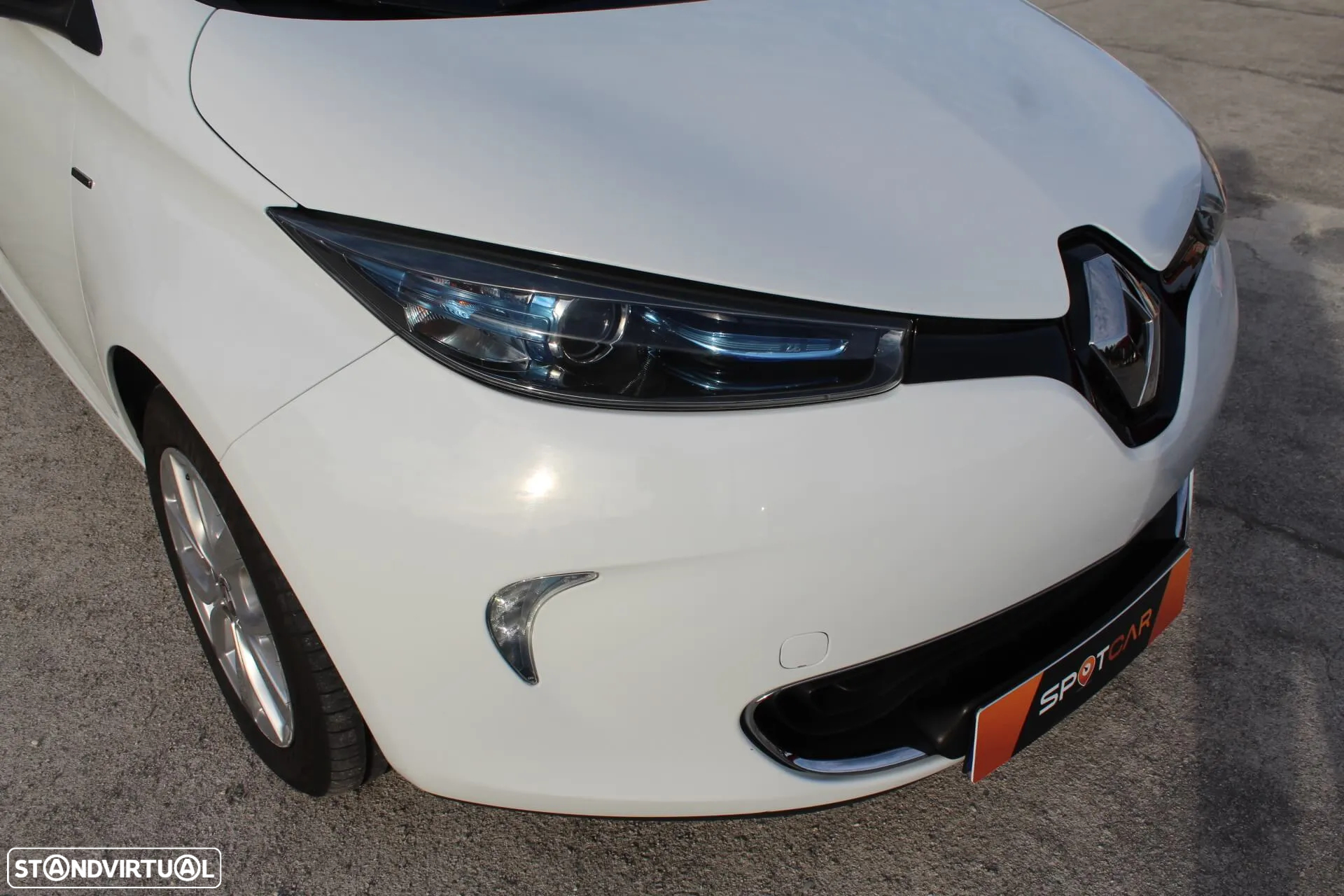 Renault Zoe (c/ Bateria) Limited 40 - 18