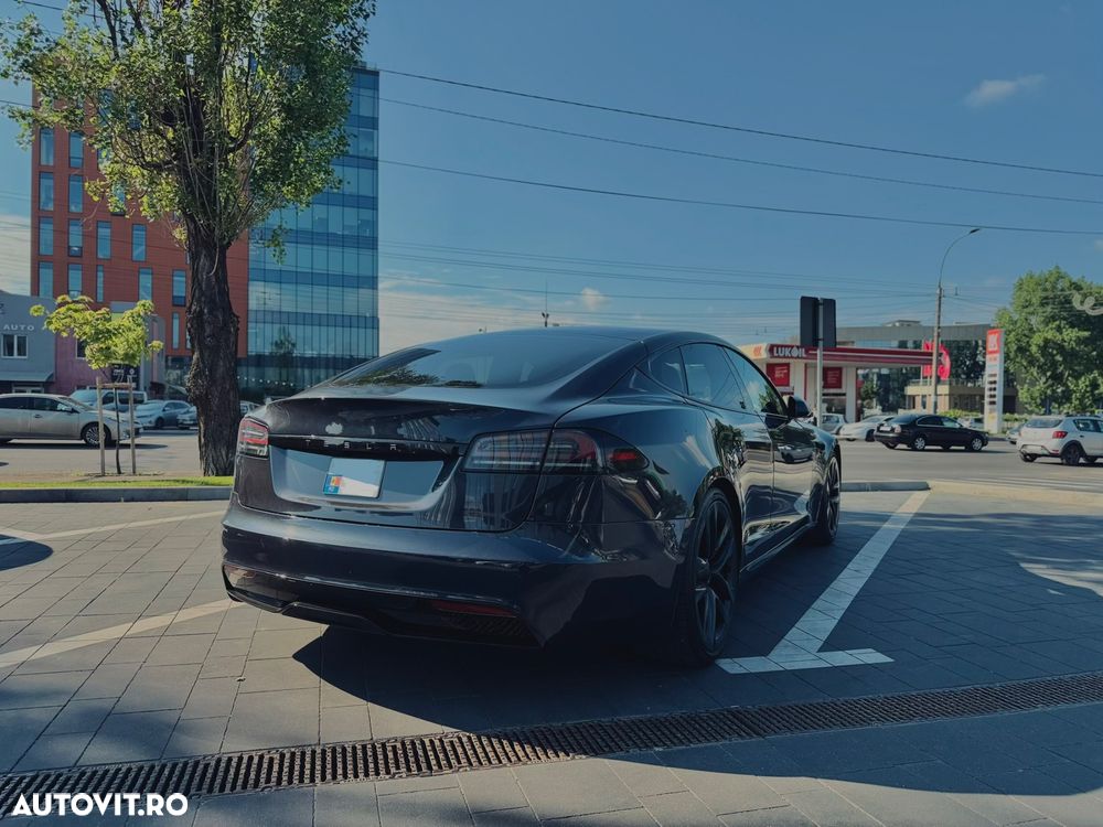 Tesla Model S Plaid - 2