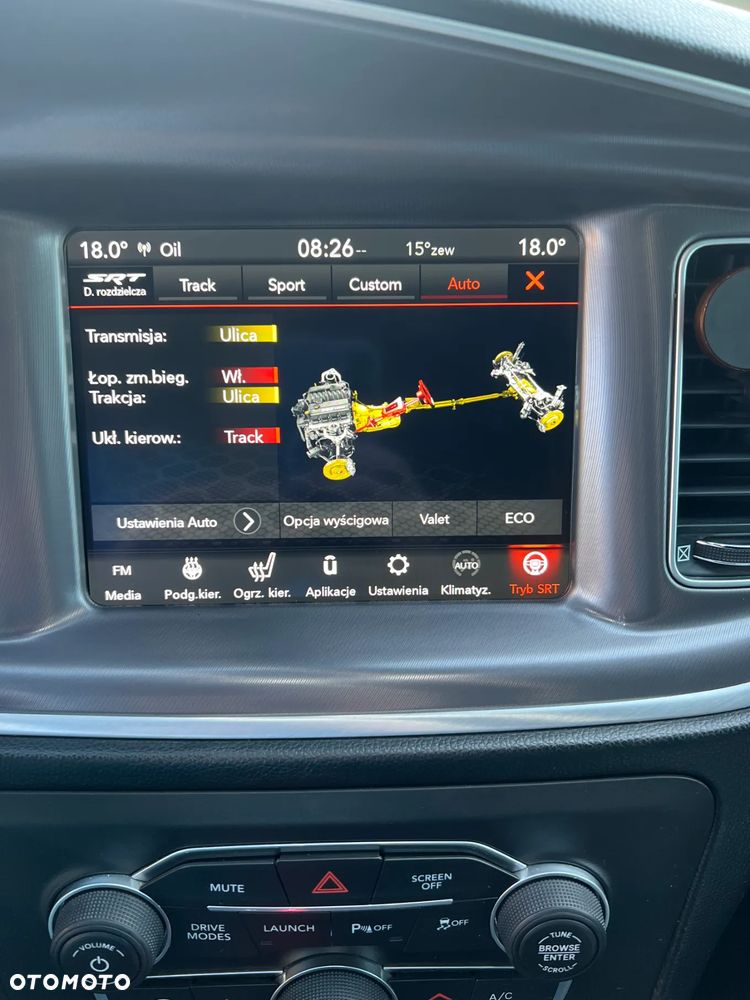 Dodge Charger 6.4 Scat Pack - 33