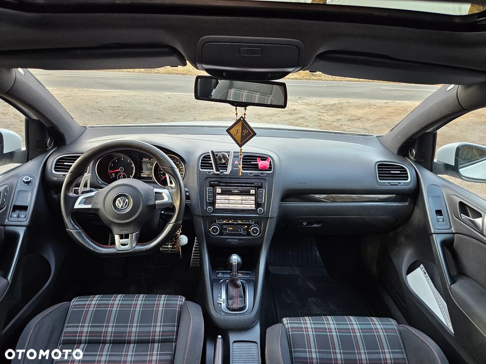 Volkswagen Golf - 13