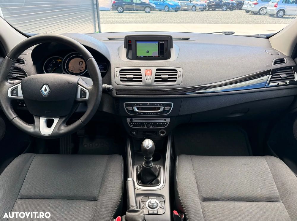Renault Megane 1.5 dCi Dynamique - 8