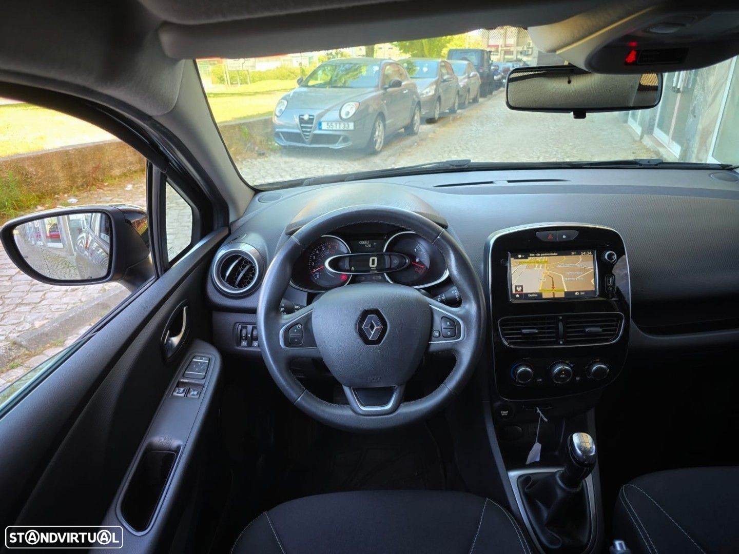 Renault Clio Sport Tourer 0.9 TCe Limited - 20