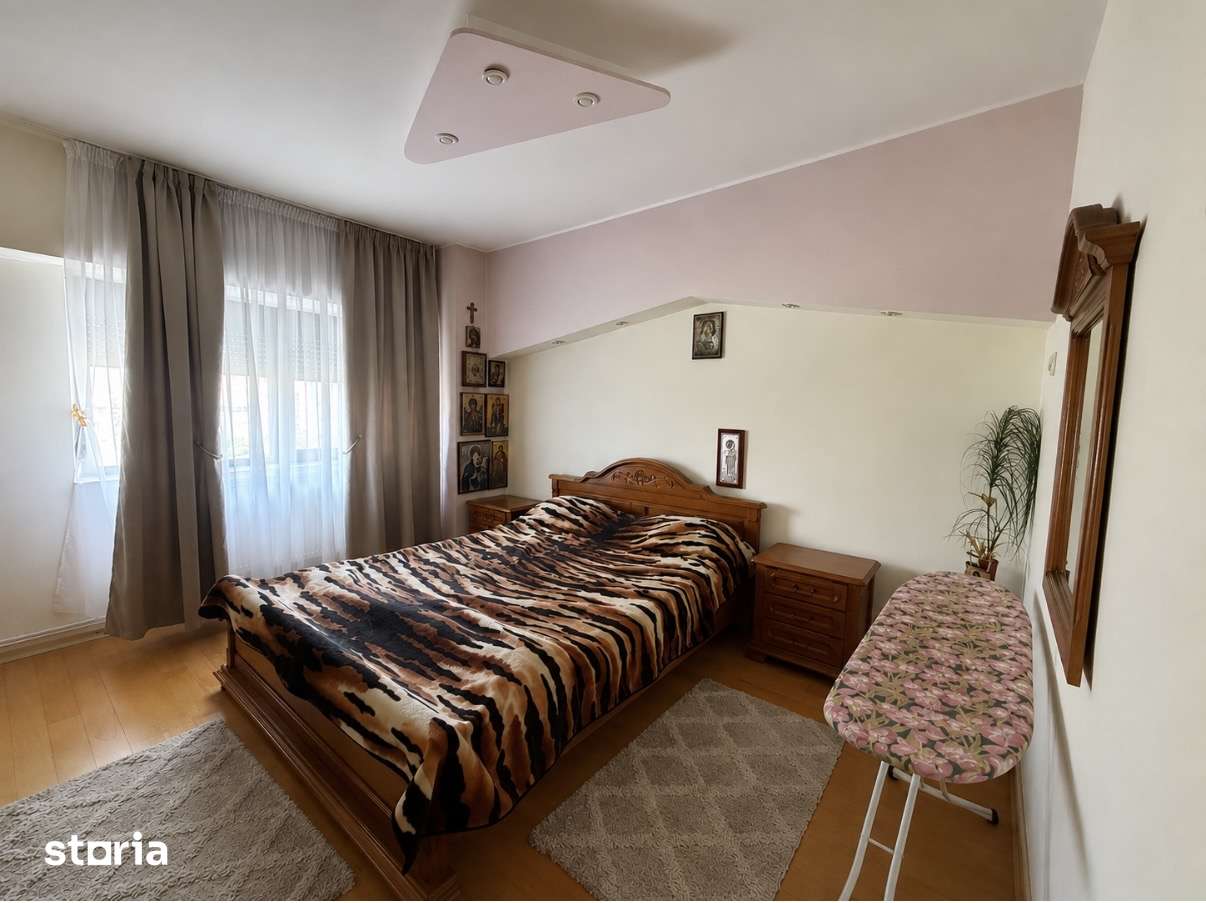 Proprietar PF vând apartament cu 4 camere, situat în zona Arena Mall. - Imagine principală: 4/12