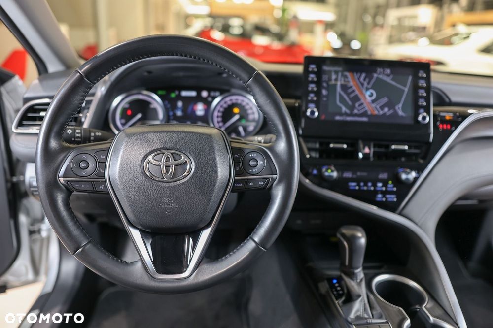 Toyota Camry - 15
