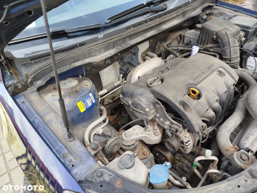 Hyundai i30 1.6 Comfort - 24