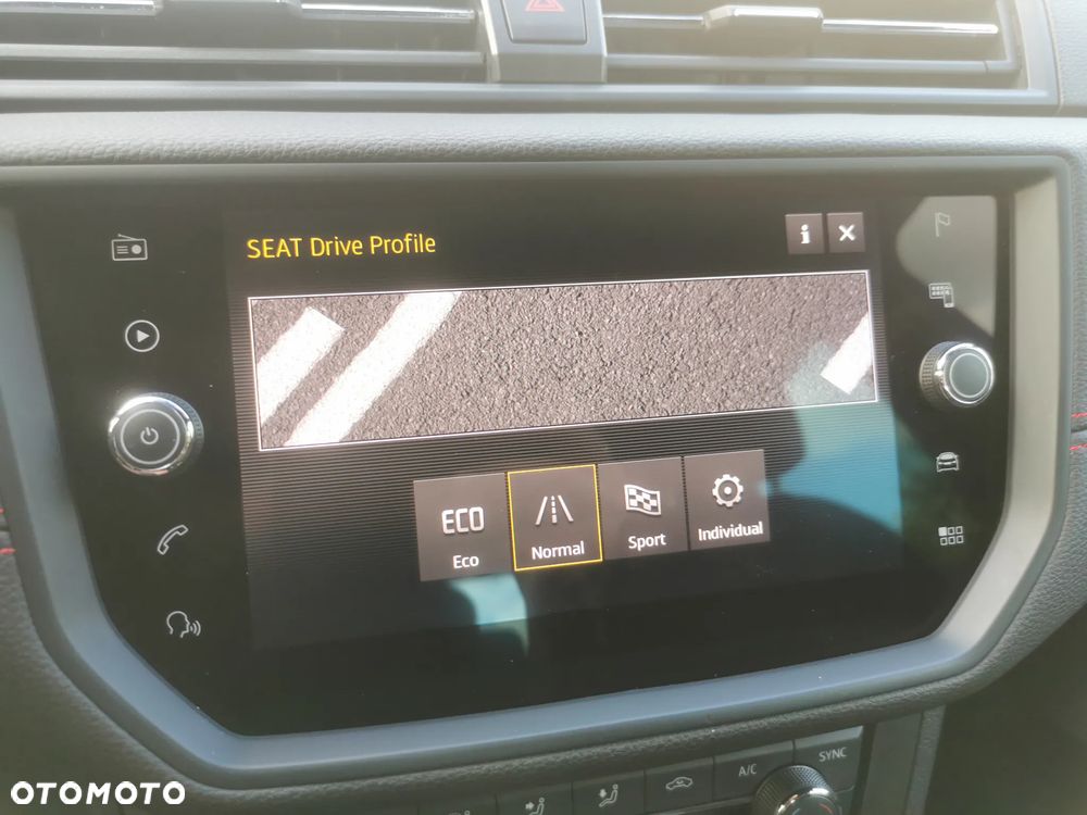 Seat Arona 1.5 TSI FR S&S - 24