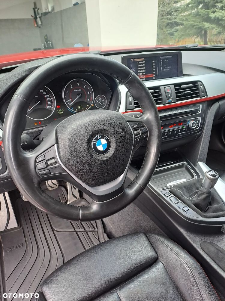 BMW Seria 3 318d Sport Line - 6