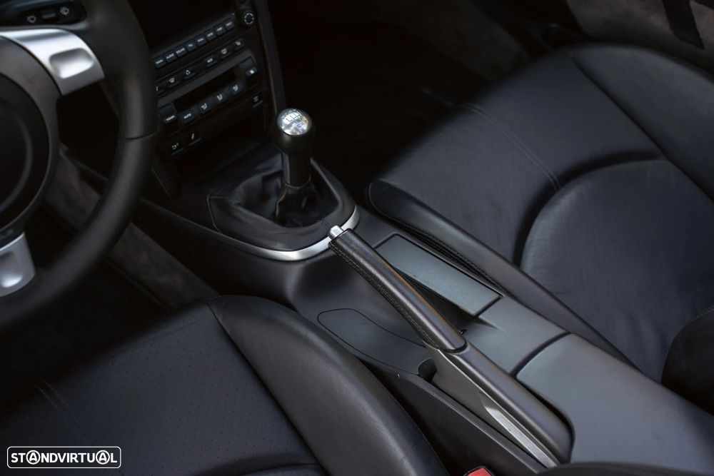 Porsche 911 (997) Carrera 4 S Cabriolet - 47