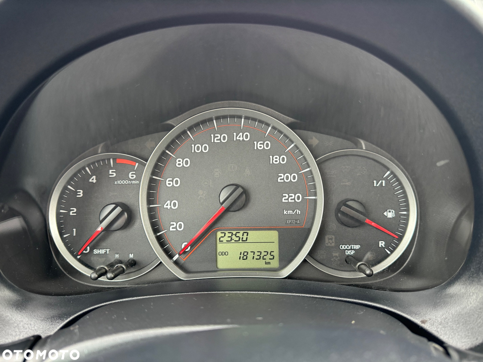 Toyota Yaris 1.4 D-4D - 14