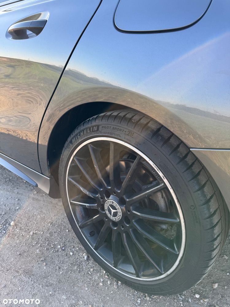 Mercedes-Benz CLA 220 d 7G-DCT AMG Line - 33