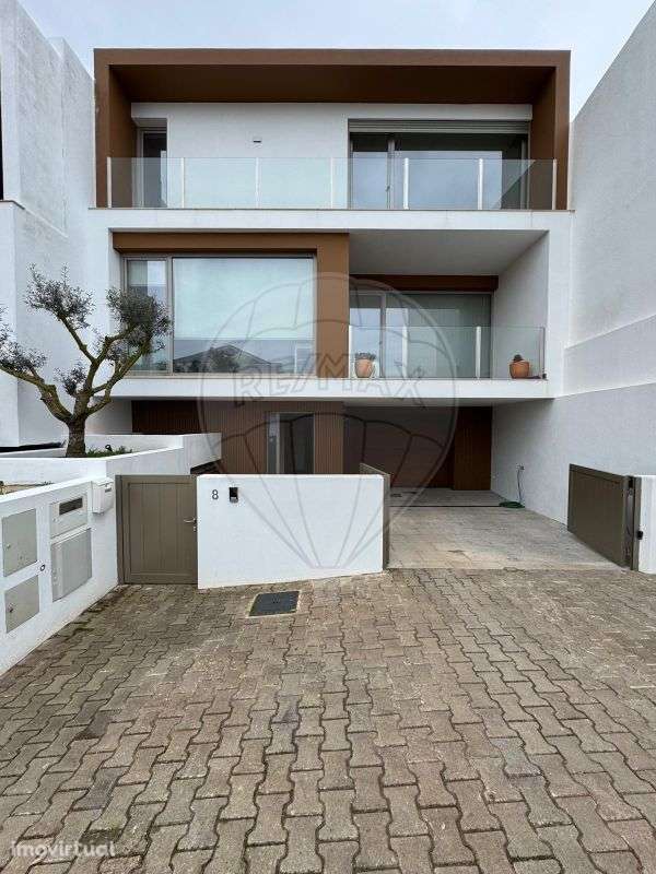 Moradia T3 para venda - Grande imagem: 2/49