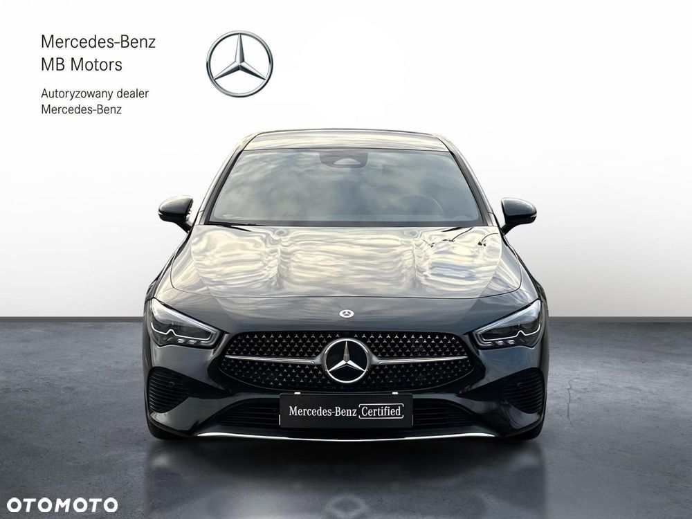 Mercedes-Benz CLA - 9
