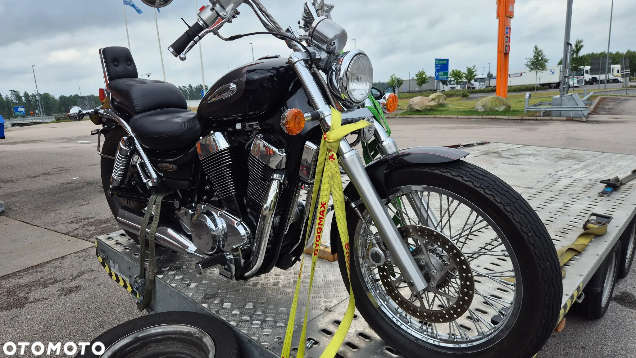 Suzuki Intruder - 34