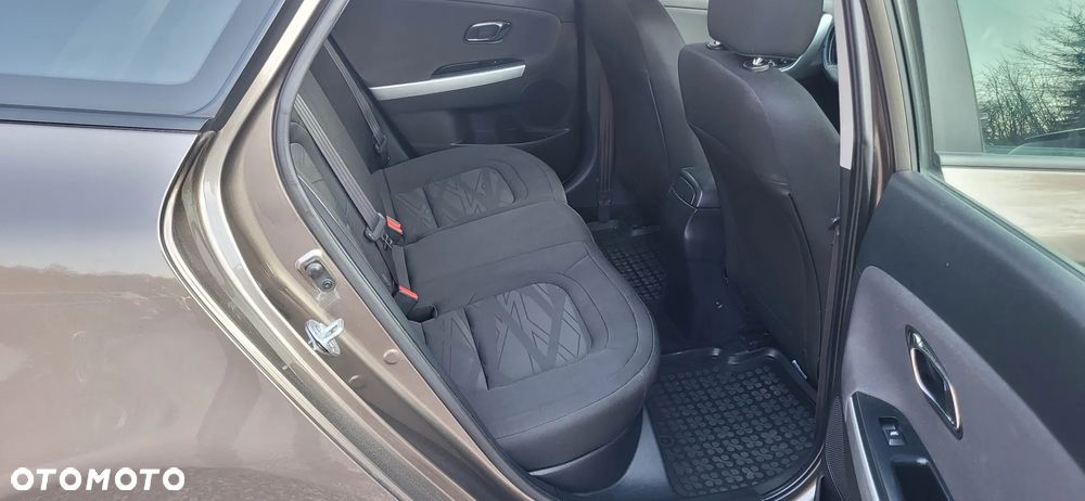 Kia Ceed 1.6 CRDi 128 Vision - 21