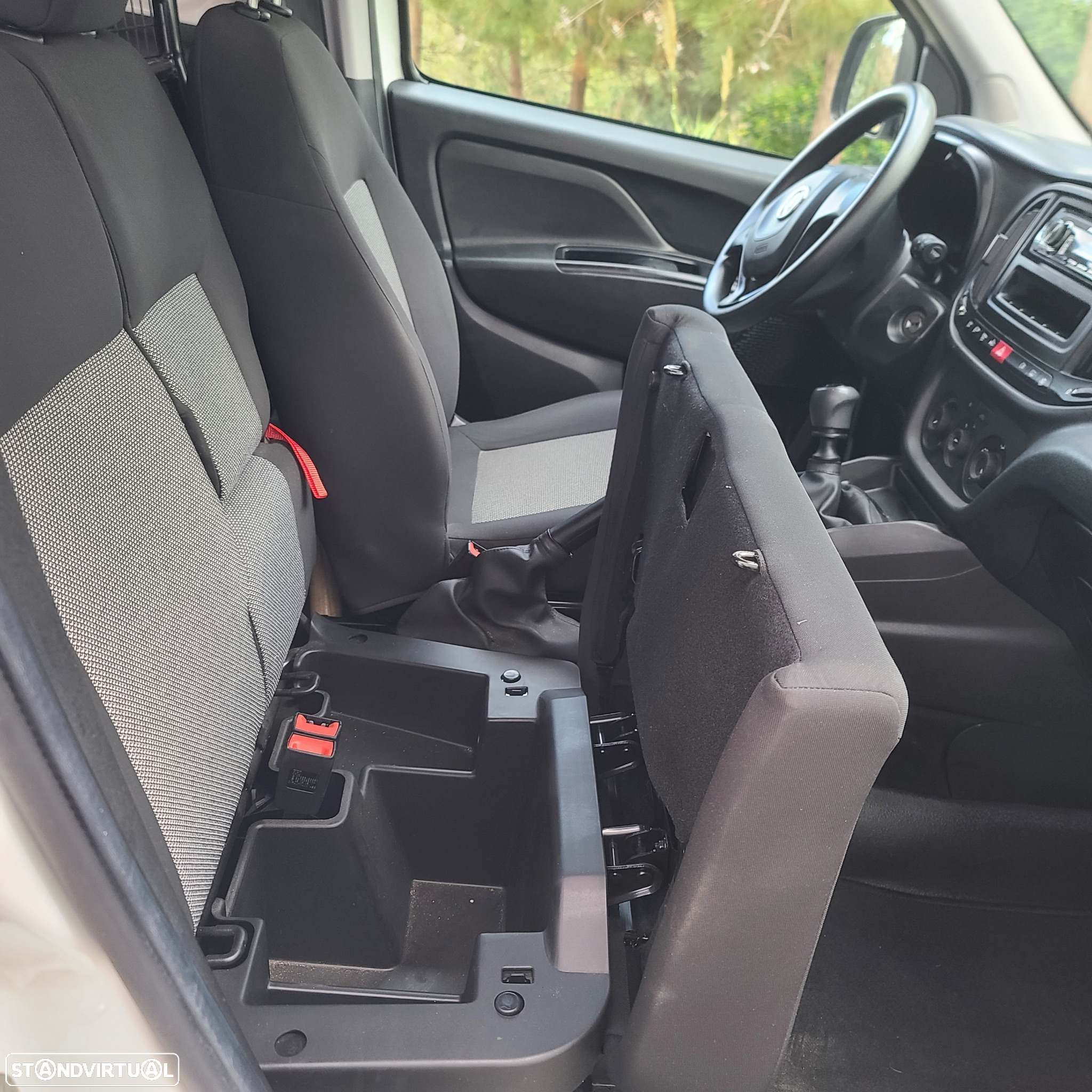 Fiat Doblo Combi 1.6 Multijet Maxi SX N1 - 12