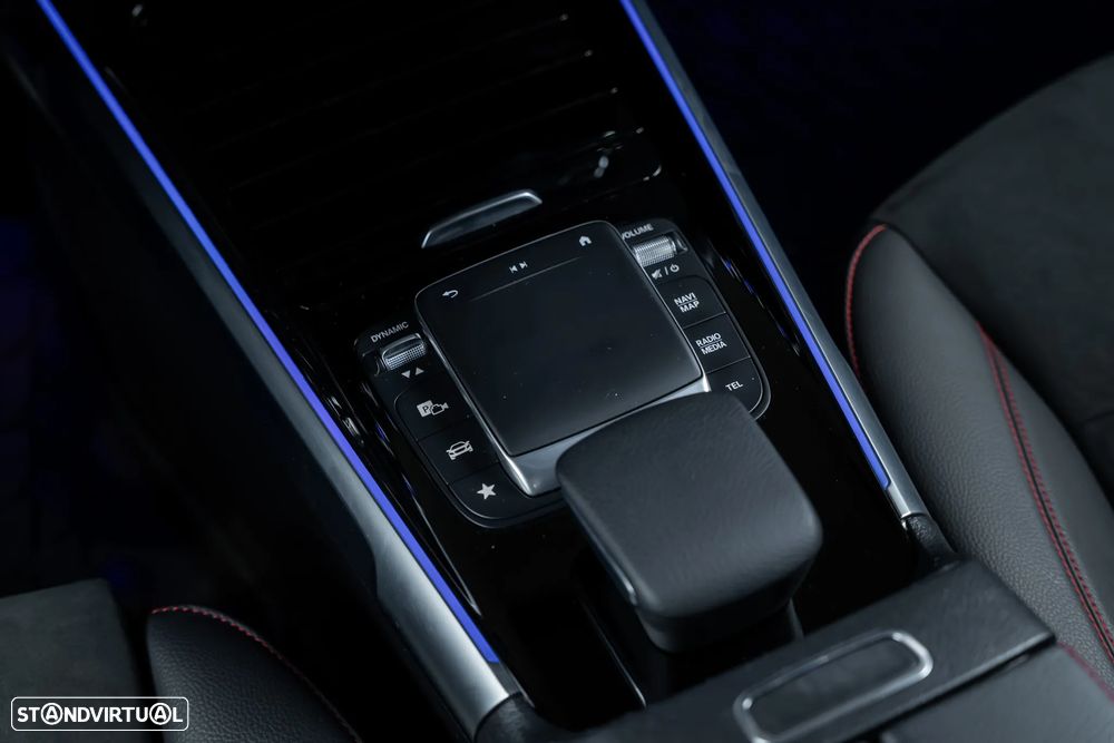 Mercedes-Benz EQB 350 4Matic AMG Line - 18