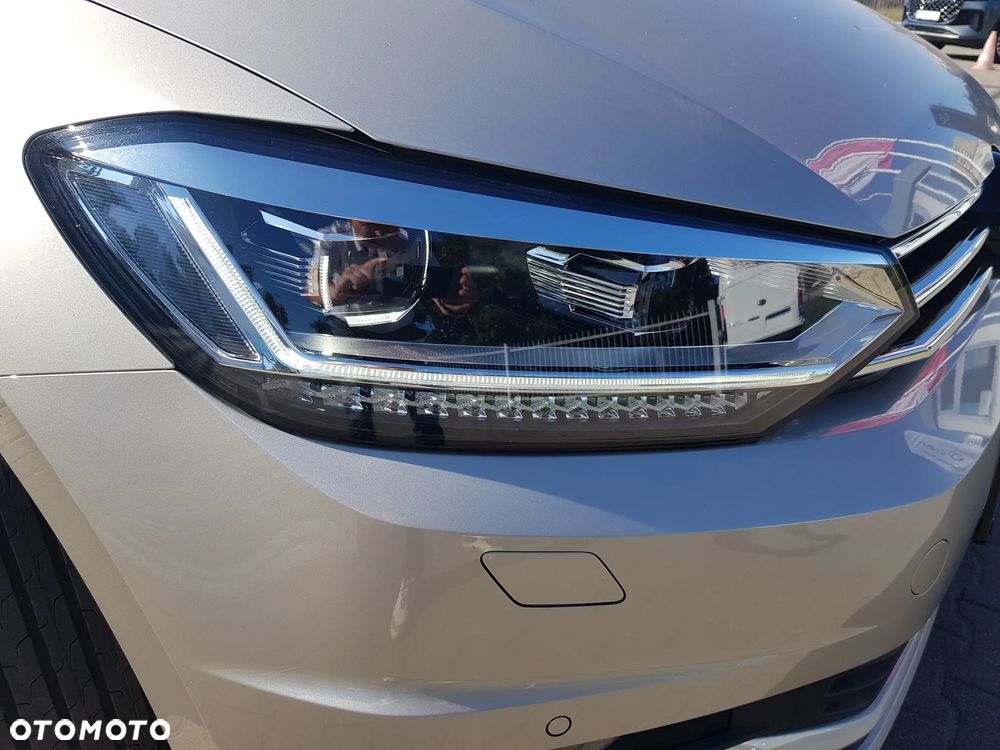 Volkswagen Touran 1.5 TSI EVO Comfortline Plus DSG - 39