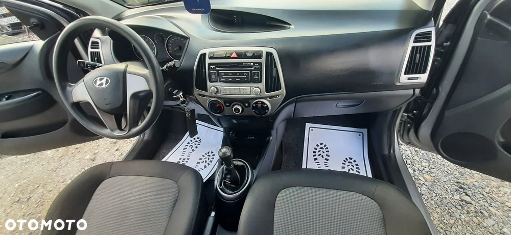 Hyundai i20 - 32