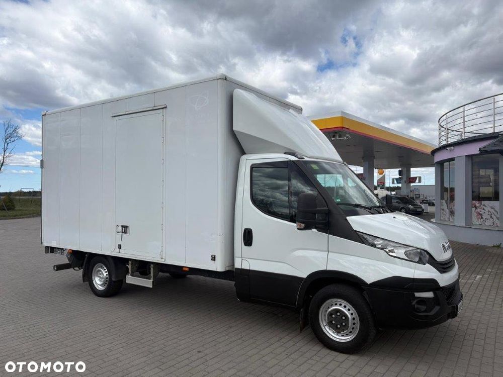 Iveco DAILY 35S KONTENER Z WINDĄ 8EP 2,5wysoki Super Stan - 6