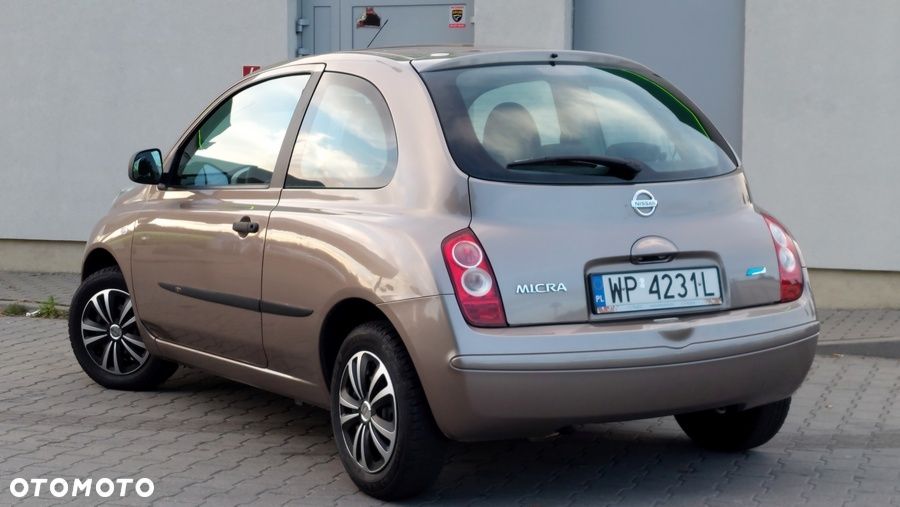 Nissan Micra - 10