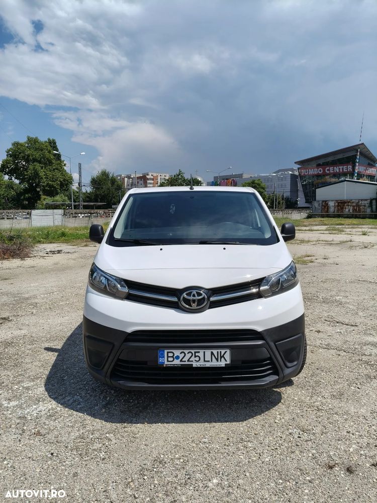 Toyota Proace - 1