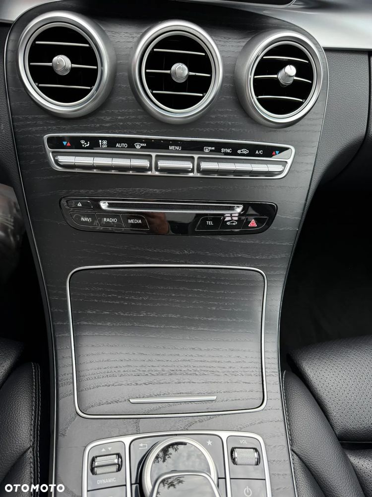 Mercedes-Benz Klasa C - 22