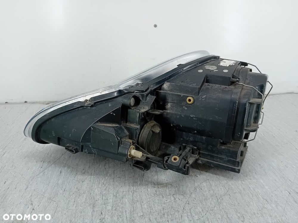 LAMPA PRZÓD PRAWA XENON PORSCHE CAYENNE S 89021219 - 5