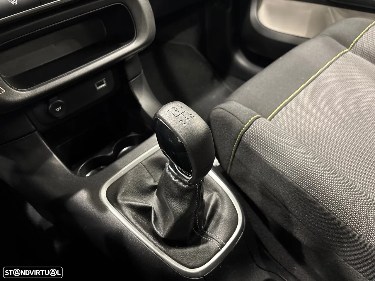 Citroën C3 1.2 PureTech C-Series - 20