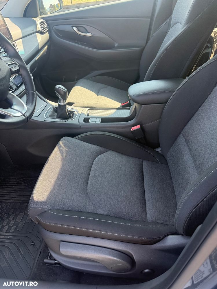 Hyundai i30 1.5 T-GDI MHEV 160CP Exclusive - 23