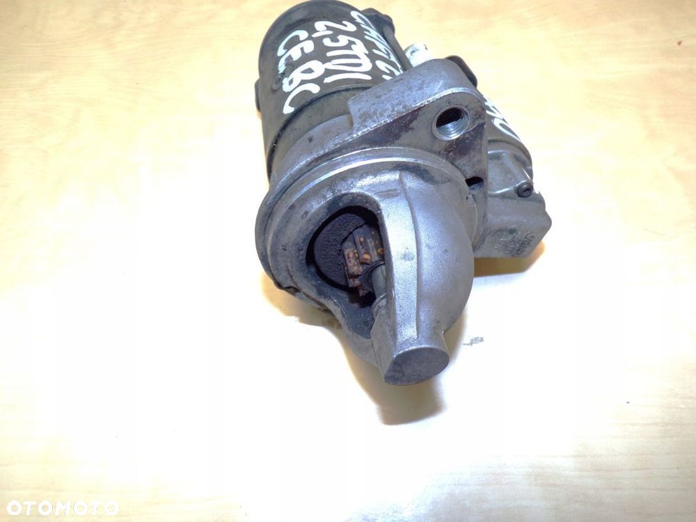 VW CRAFTER 2.5TDI ROZRUSZNIK ORGINALNY 076911023B - 3