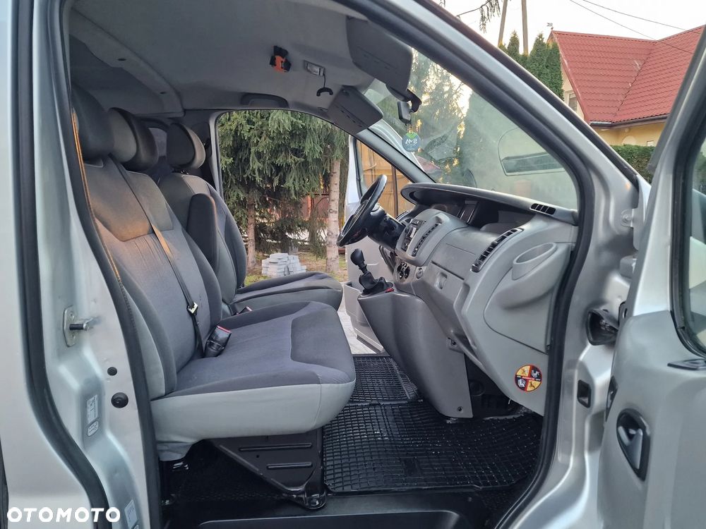 Opel Vivaro L2H1 2.9t - 33