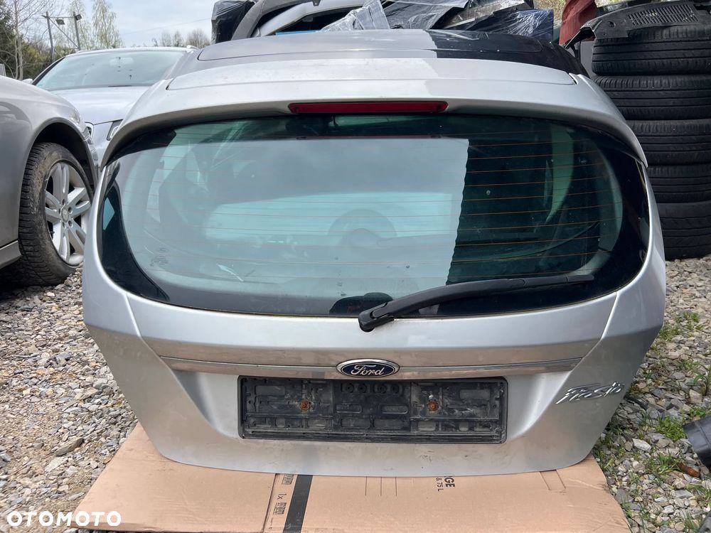 KLAPA FORD FIESTA MK7 69 - 1