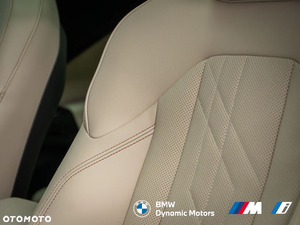 BMW X3 20 xDrive - 26