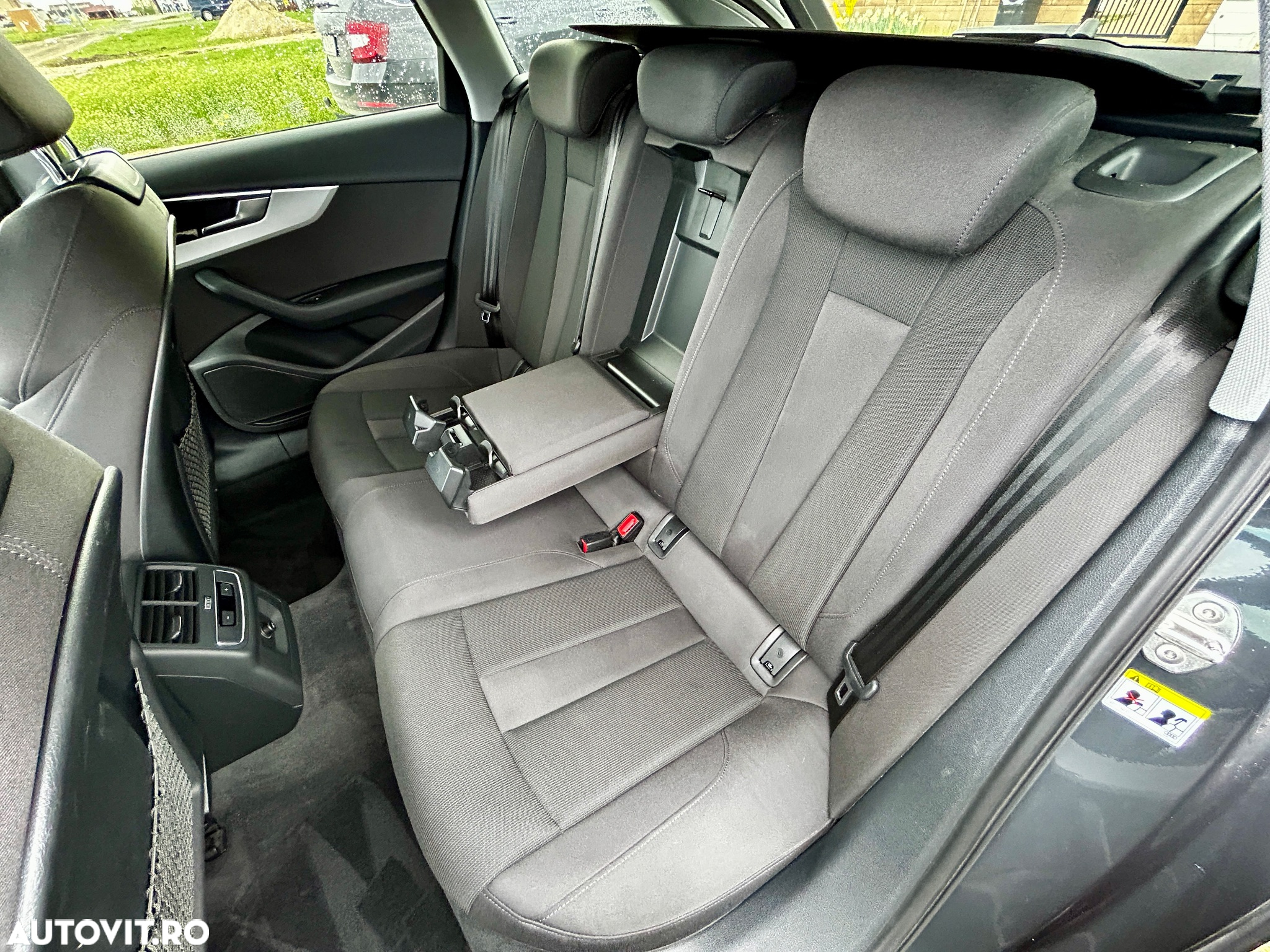 Audi A4 35 TFSI S tronic advanced - 10