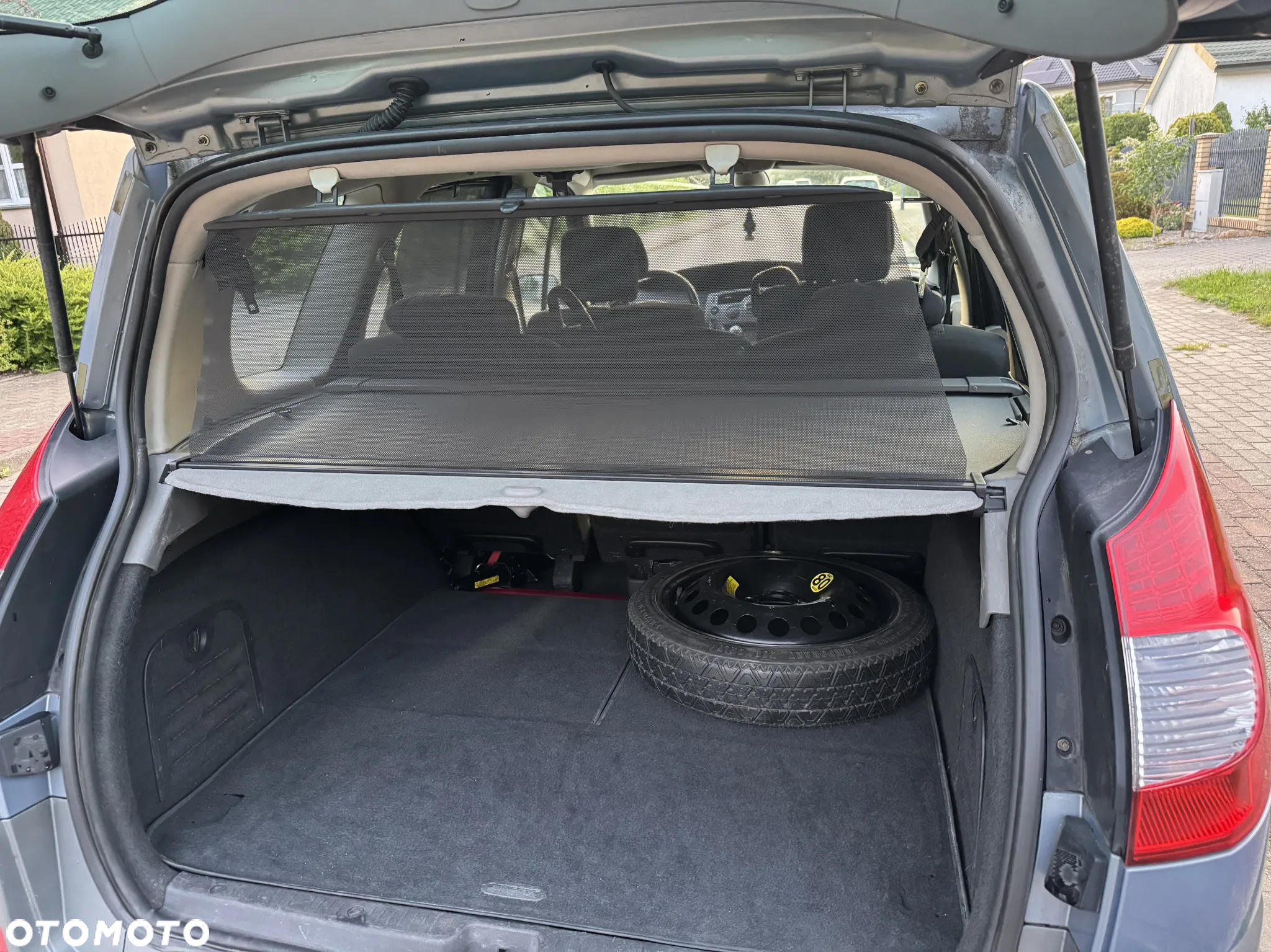Renault Scenic 2.0 16V Luxe Privilege - 38