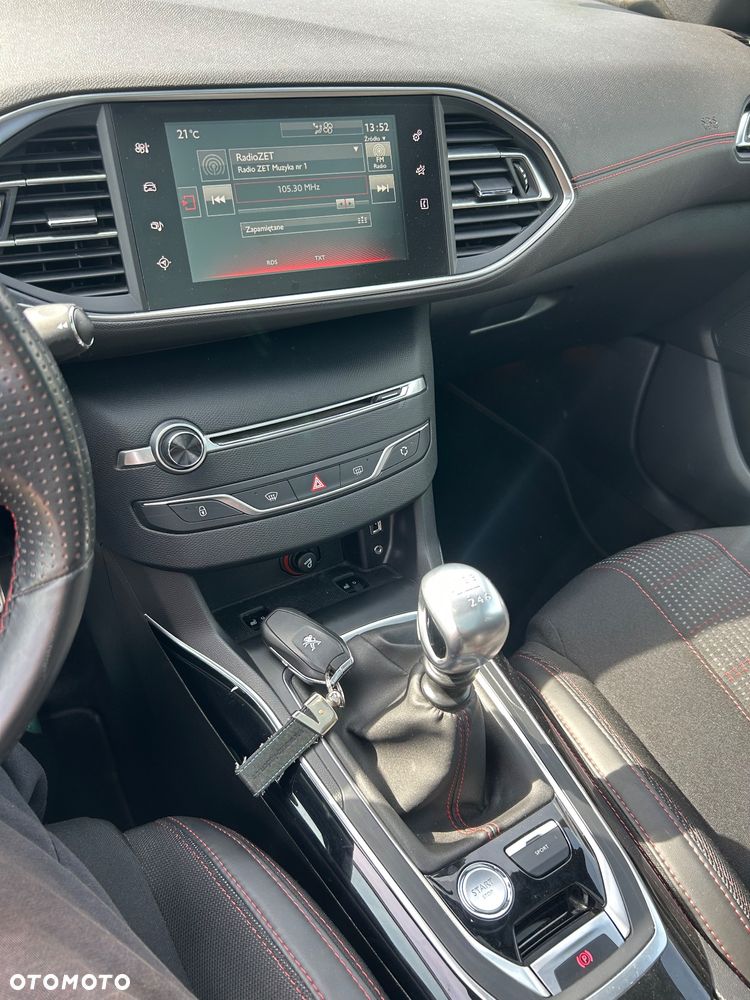 Peugeot 308 PureTech 130 GPF Stop & Start GT Pack - 9