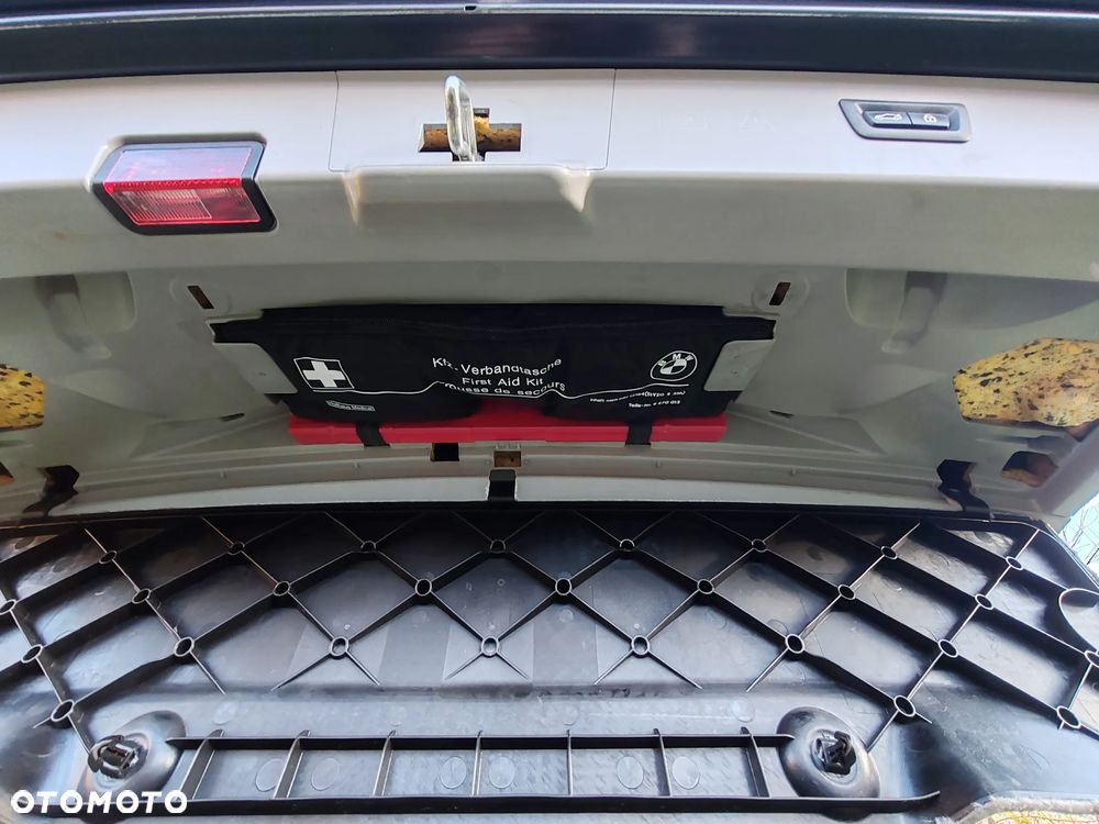 BMW Seria 5 520d Luxury Line - 34