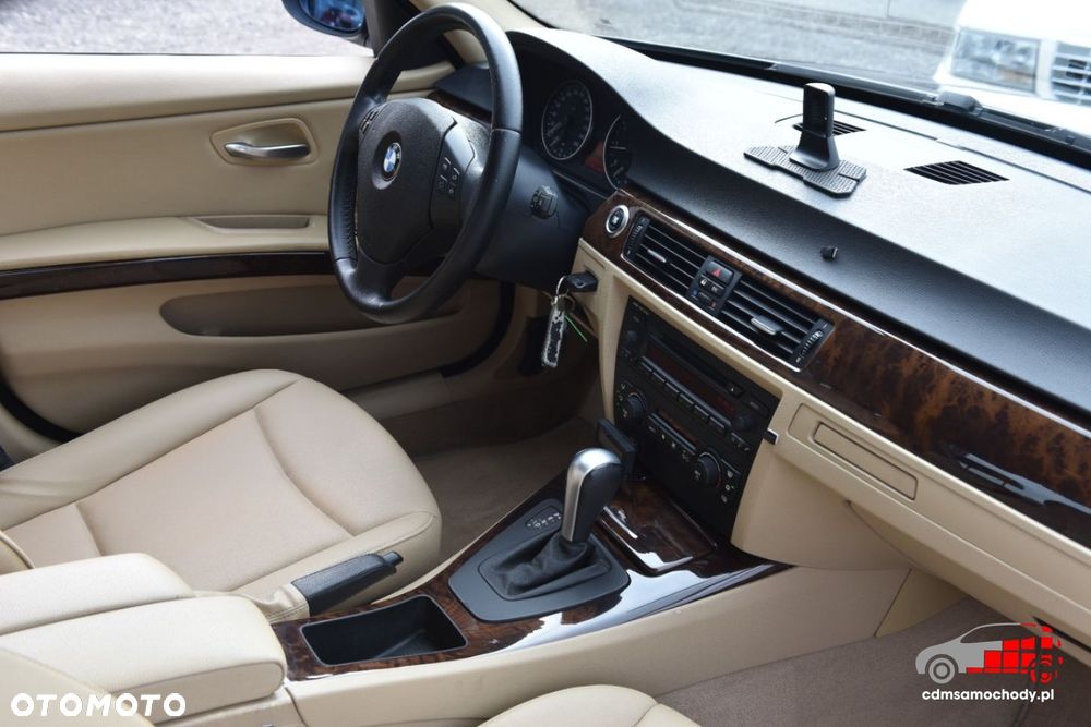 BMW Seria 3 - 24