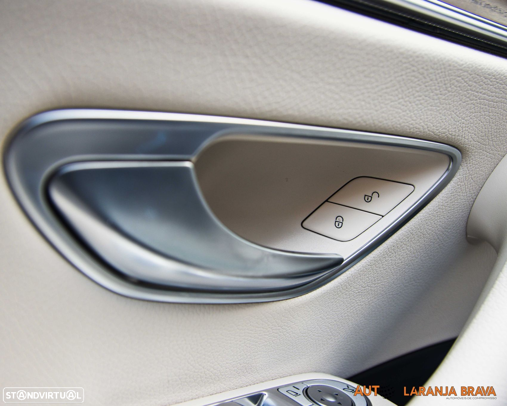Mercedes-Benz E 220 d 9G-TRONIC Sportstyle Edition - 26