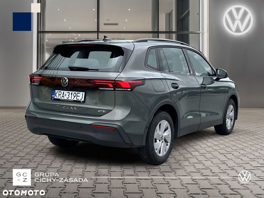 Volkswagen Tiguan 1.5 eTSI Life DSG - 6